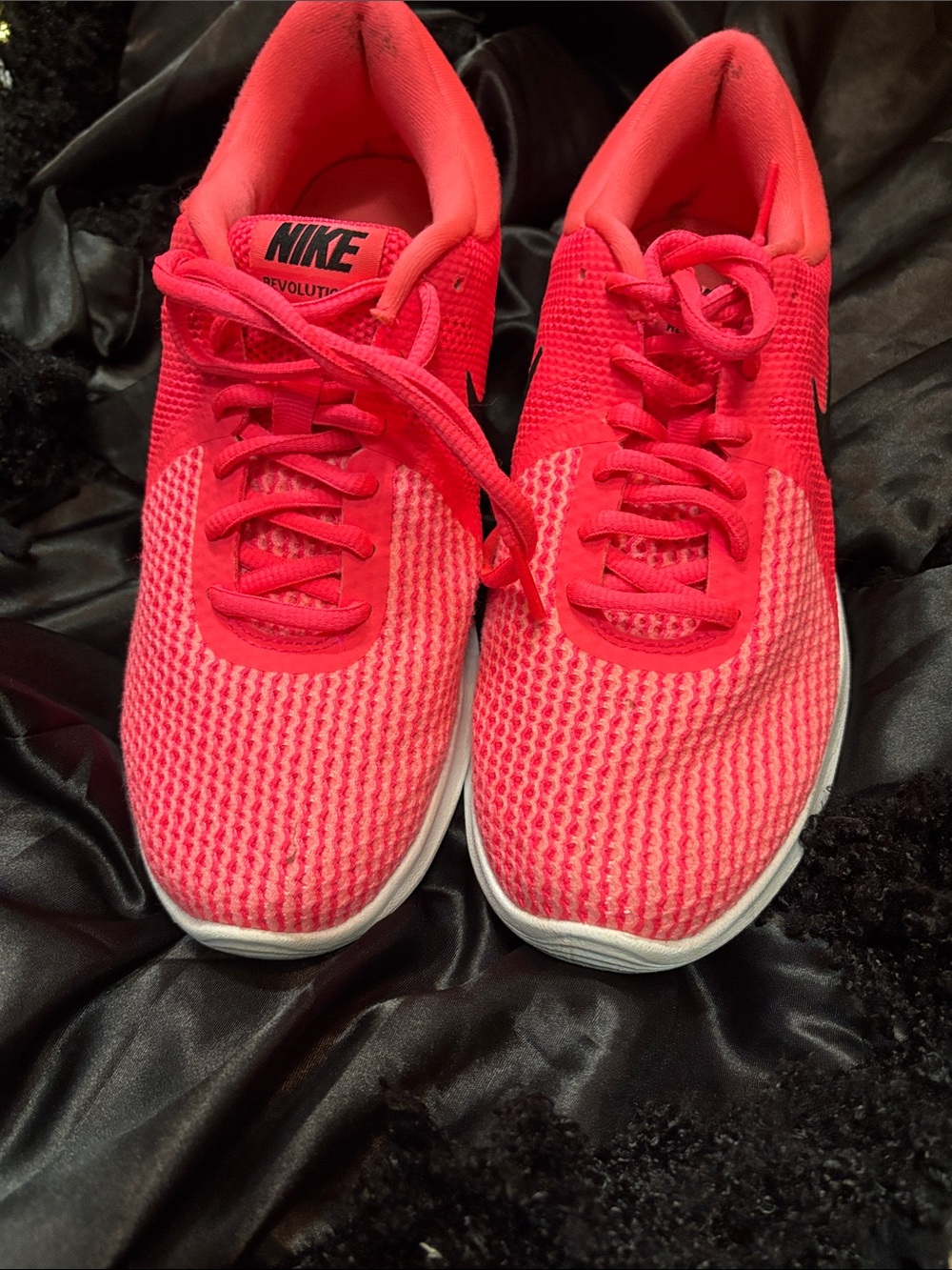 Nike Women's Neon Pink Knit Running Sneakers